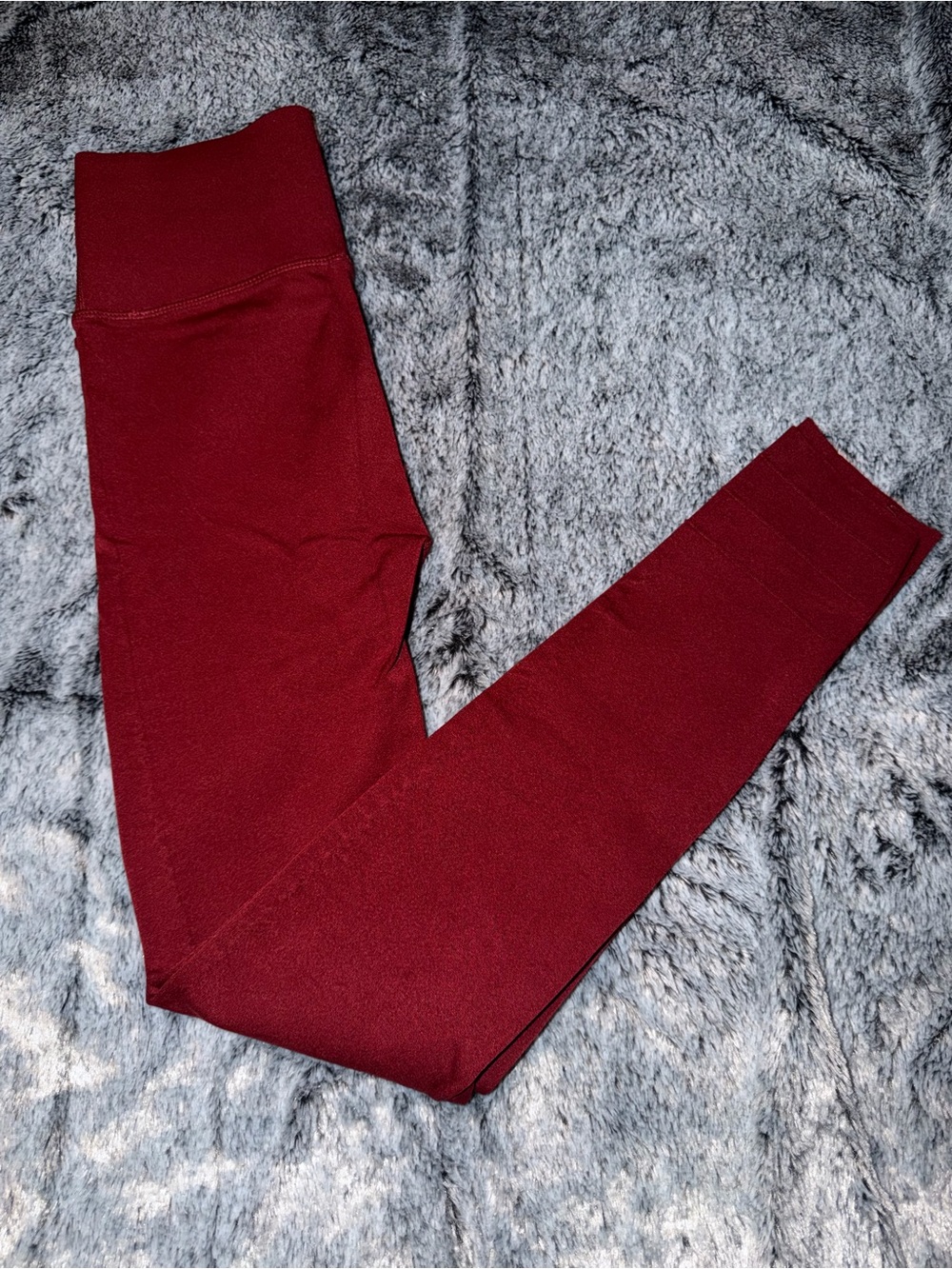 NWOT Fabletics High-Waisted Wine Red Women's Jeans Leggings